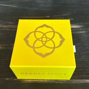 Kendra Scott Box yellow and gold